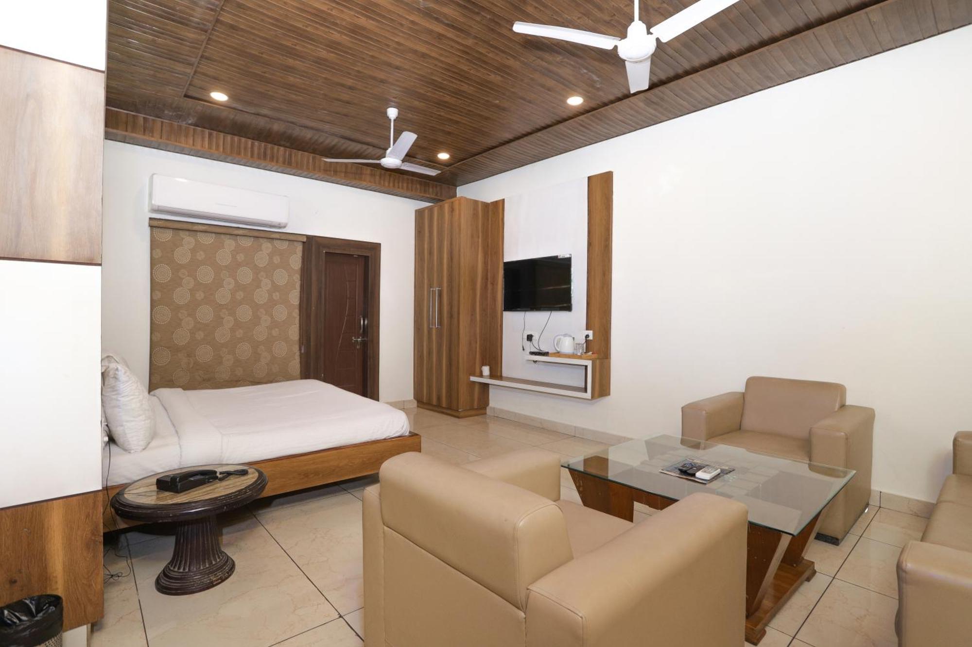 Hotel Razia Inn Hisār المظهر الخارجي الصورة